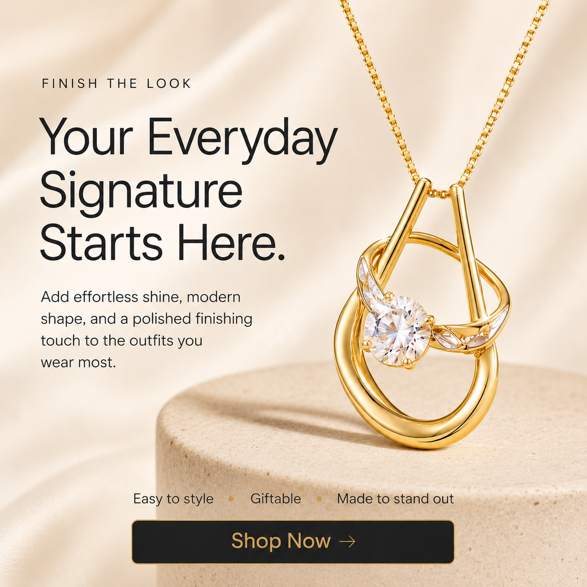 💎 LuckyLuxe™ Horseshoe Ring Holder Necklace – Dainty Pendant with Hidden Ring Keeper Design