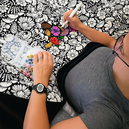 🎨DIY Coloring Blanket with Markers✨